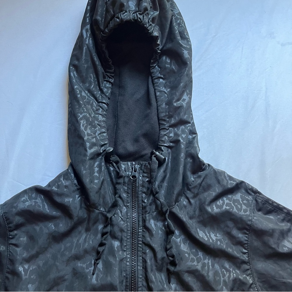 ZYIA ACTIVE black leopard print waxed shiny hoodie zip up athletic mesh jacket - Picture 5 of 8